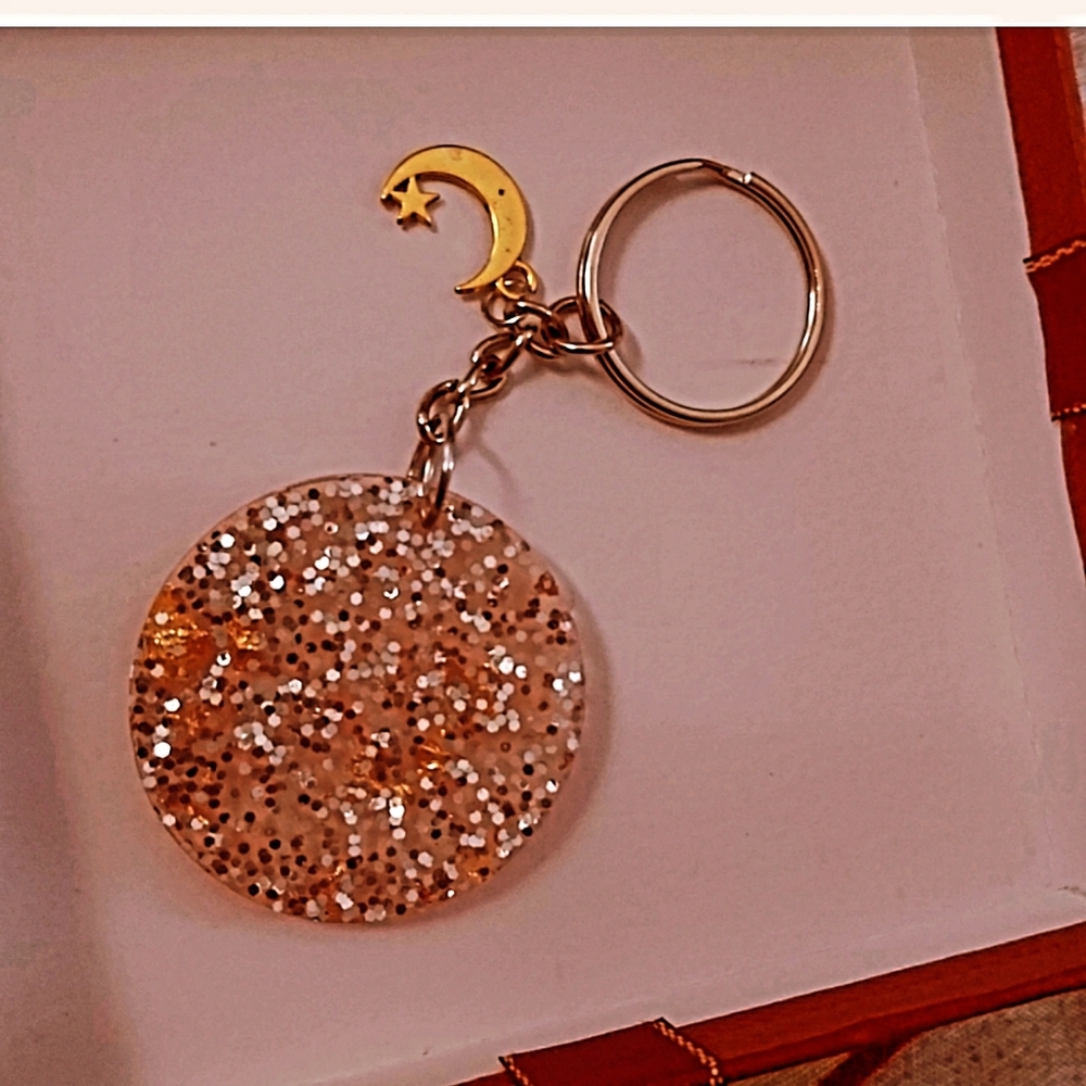 Latest keychains and jumkas